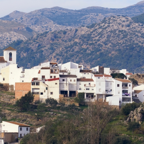 shutterstock 1922360996 - El Burgo