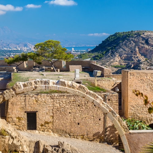 shutterstock 536636557 - Alicante