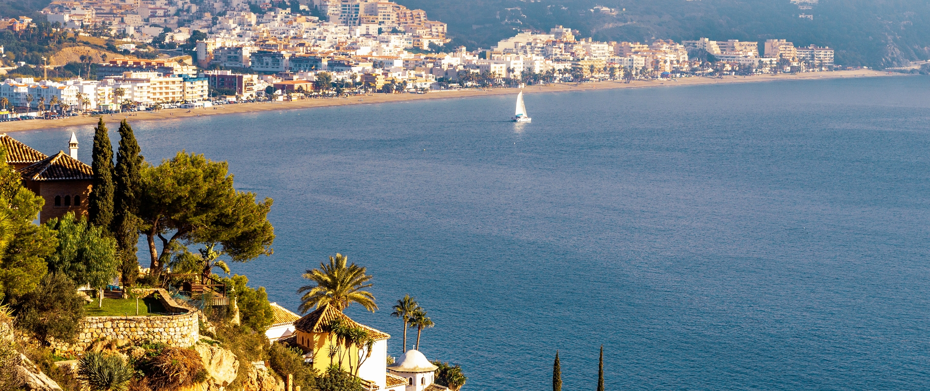 shutterstock 1627106551 - La Herradura